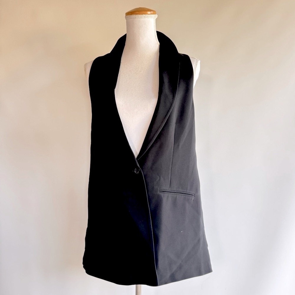 NWT Elizabeth and James Oversized Tunic Vest - sz XS